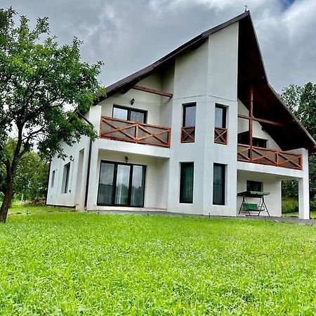 Pensiunea Rnb Maramures Surdesti  Bagian luar foto