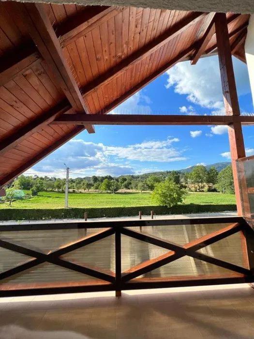 Pensiunea Rnb Maramures Surdesti  Bagian luar foto