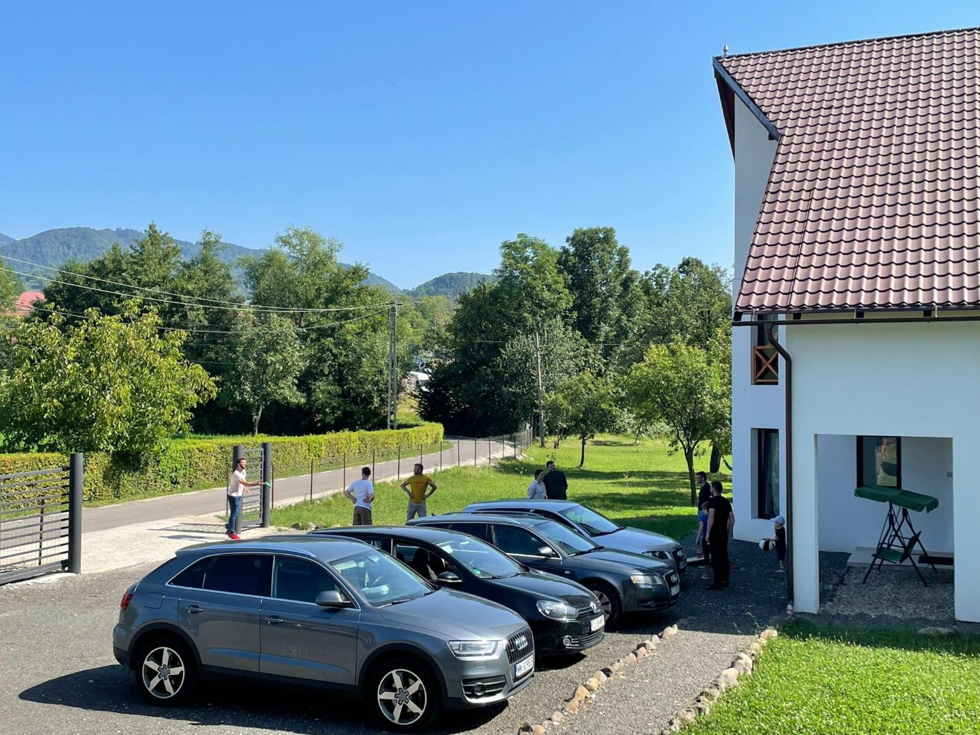 Pensiunea Rnb Maramures Surdesti  Bagian luar foto